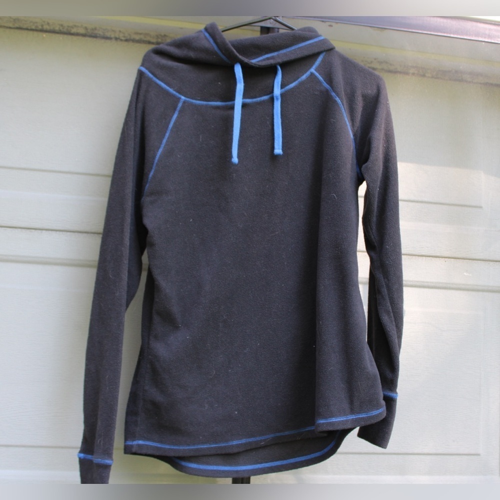 Energy Zone Medium Cowl Neck Long Sleeve Fleece